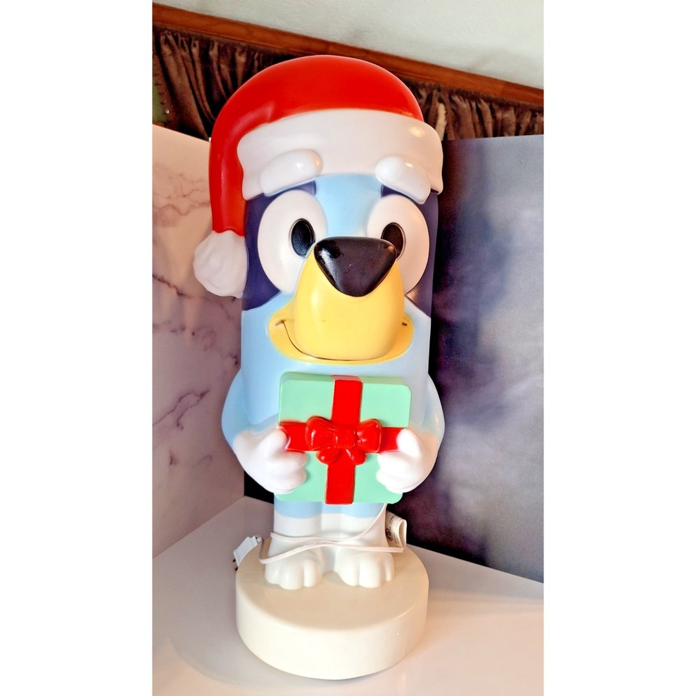 Bluey 24" Lighted Blow Mold Christmas Yard Decor Gemmy LED Outdoor Indoor - Picture 3 of 10